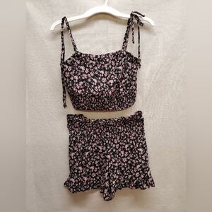 2 Piece Shorts and Top Set by Lily Rose in Size M
